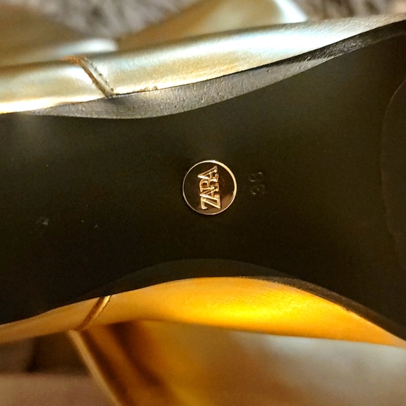 Zara NWT 38 7.5 Gold metallic patent leather boots cowboy heels patent b… - Picture 12 of 13